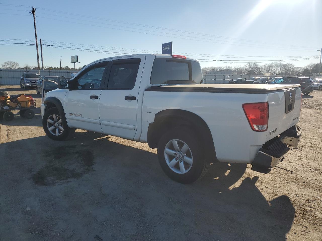 2012 Nissan Titan - Image 2