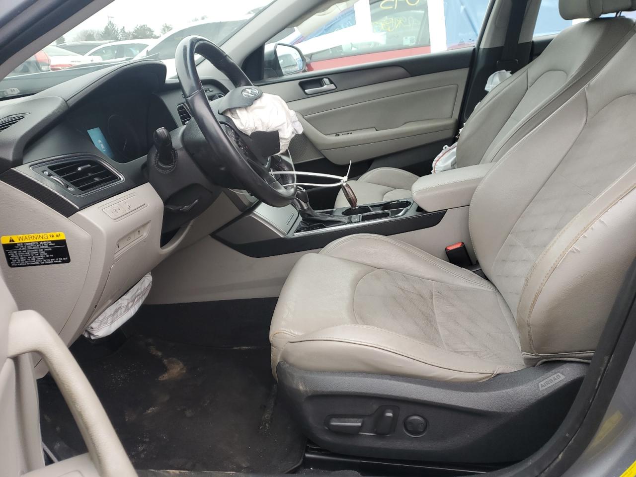 2016 Hyundai Sonata - Image 7