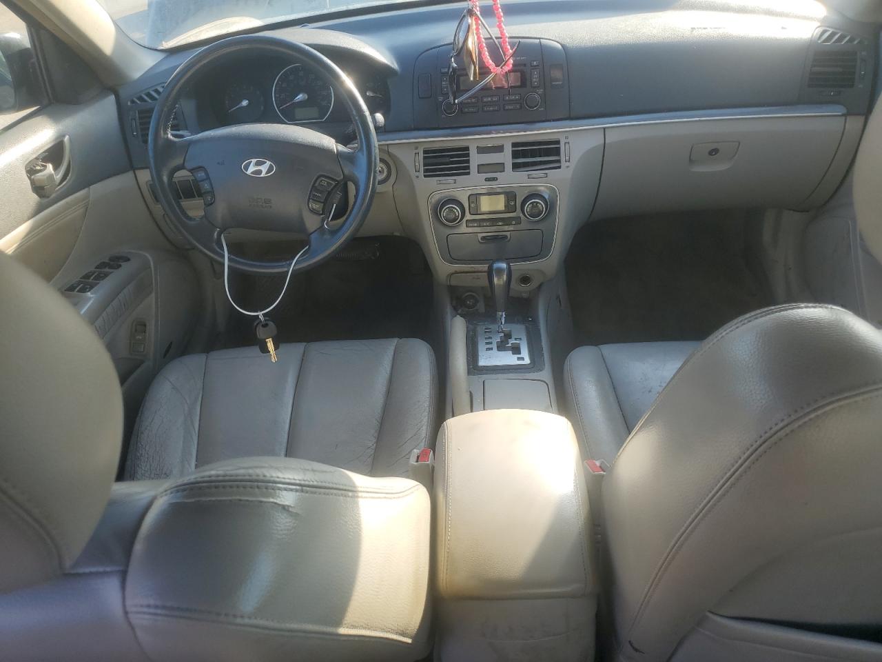 2007 Hyundai Sonata - Image 8