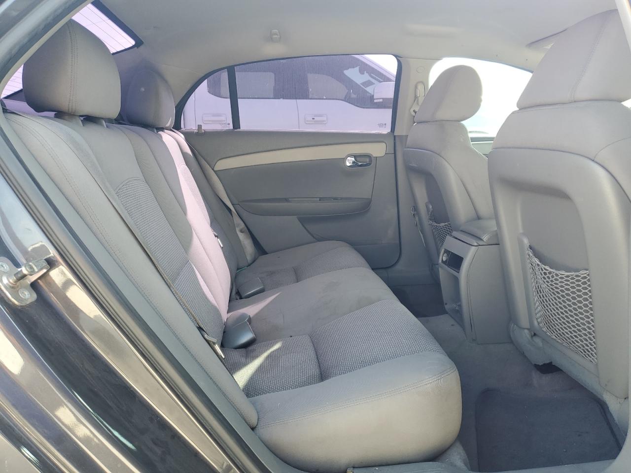 2011 Chevrolet Malibu - Image 10