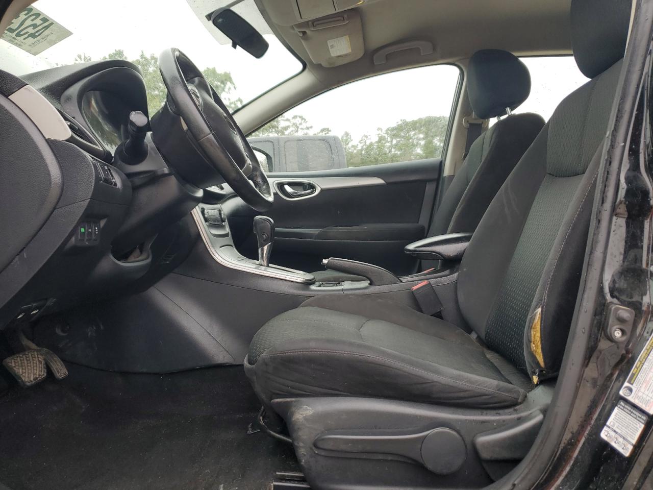 2015 Nissan Sentra - Image 7