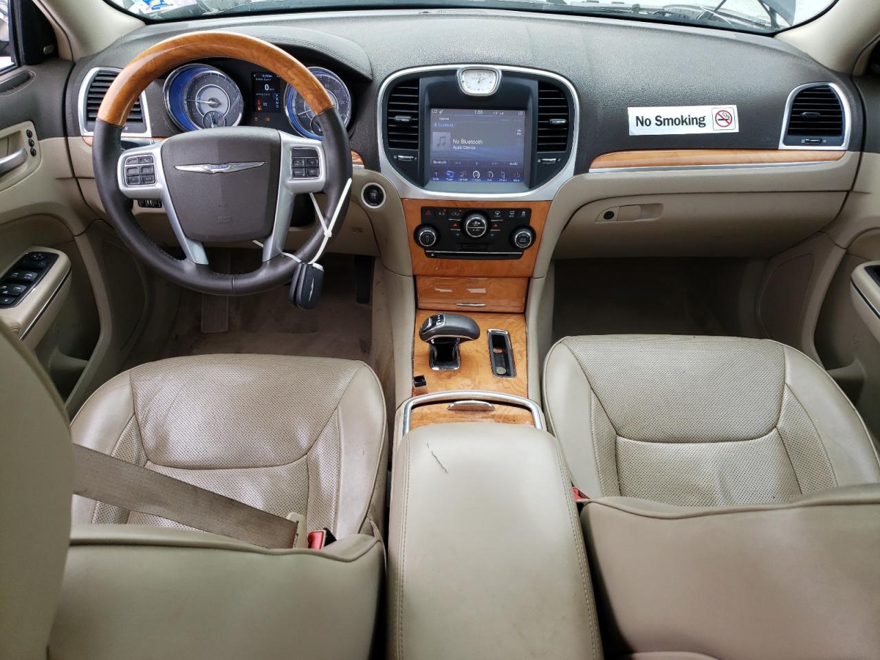 2014 Chrysler 300 - Image 8