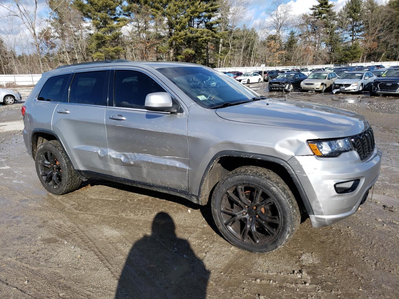 2014 Jeep Grand Cherokee - Image 4