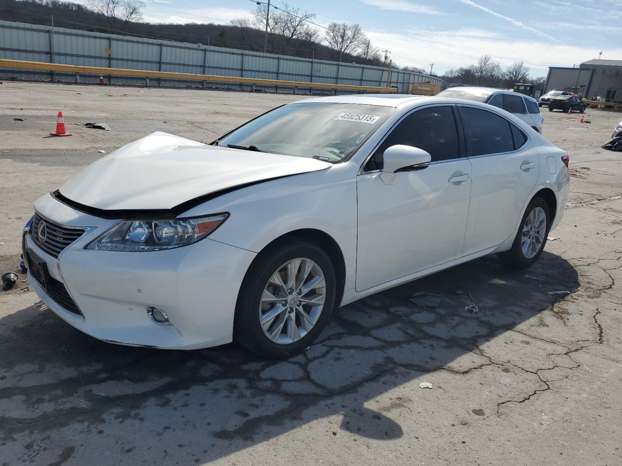 2015 Lexus ES - Image 1