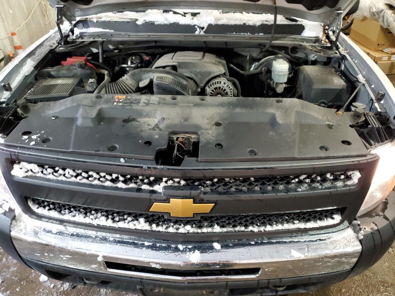 2013 Chevrolet Silverado - Image 11