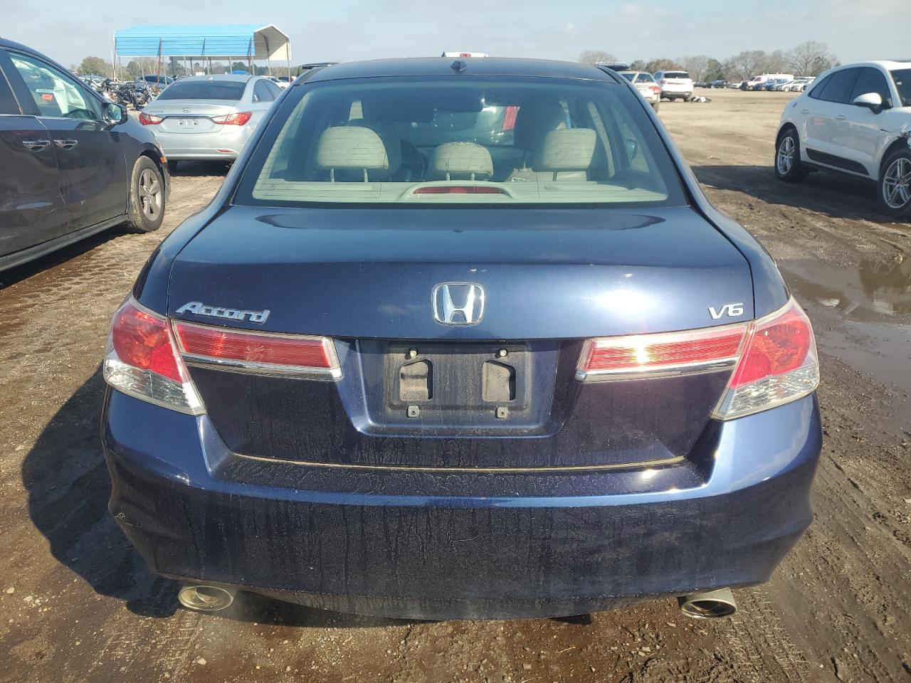 2011 Honda Accord - Image 6