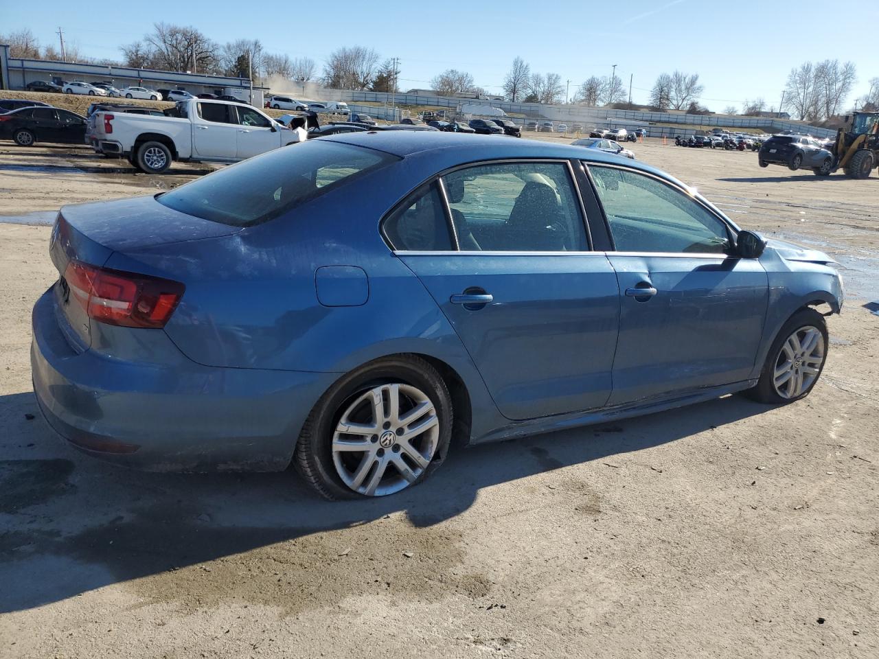 2017 Volkswagen Jetta - Image 3