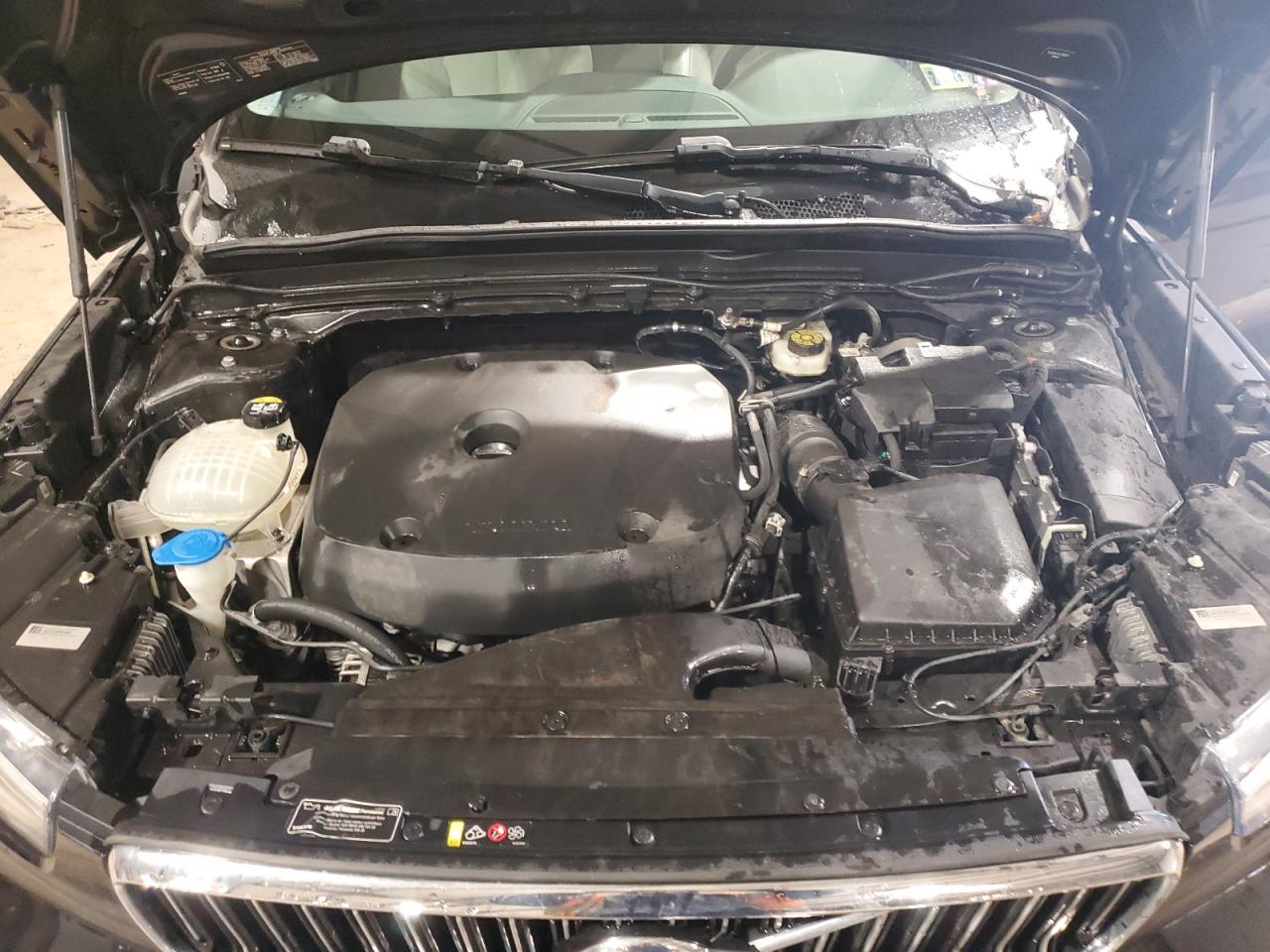 2019 Volvo XC40 - Image 12