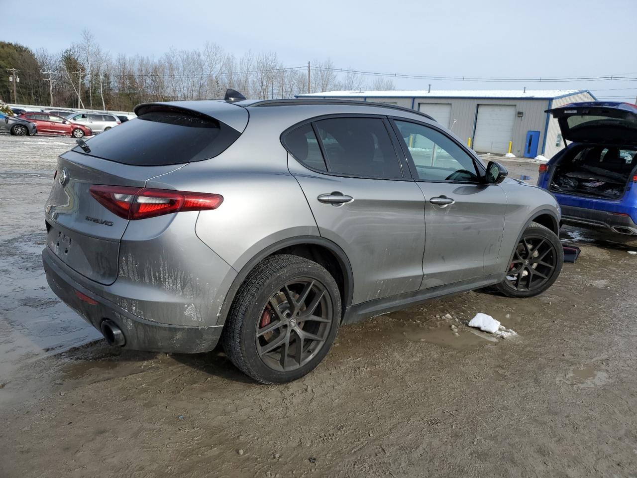 2019 Alfa Romeo Stelvio - Image 3