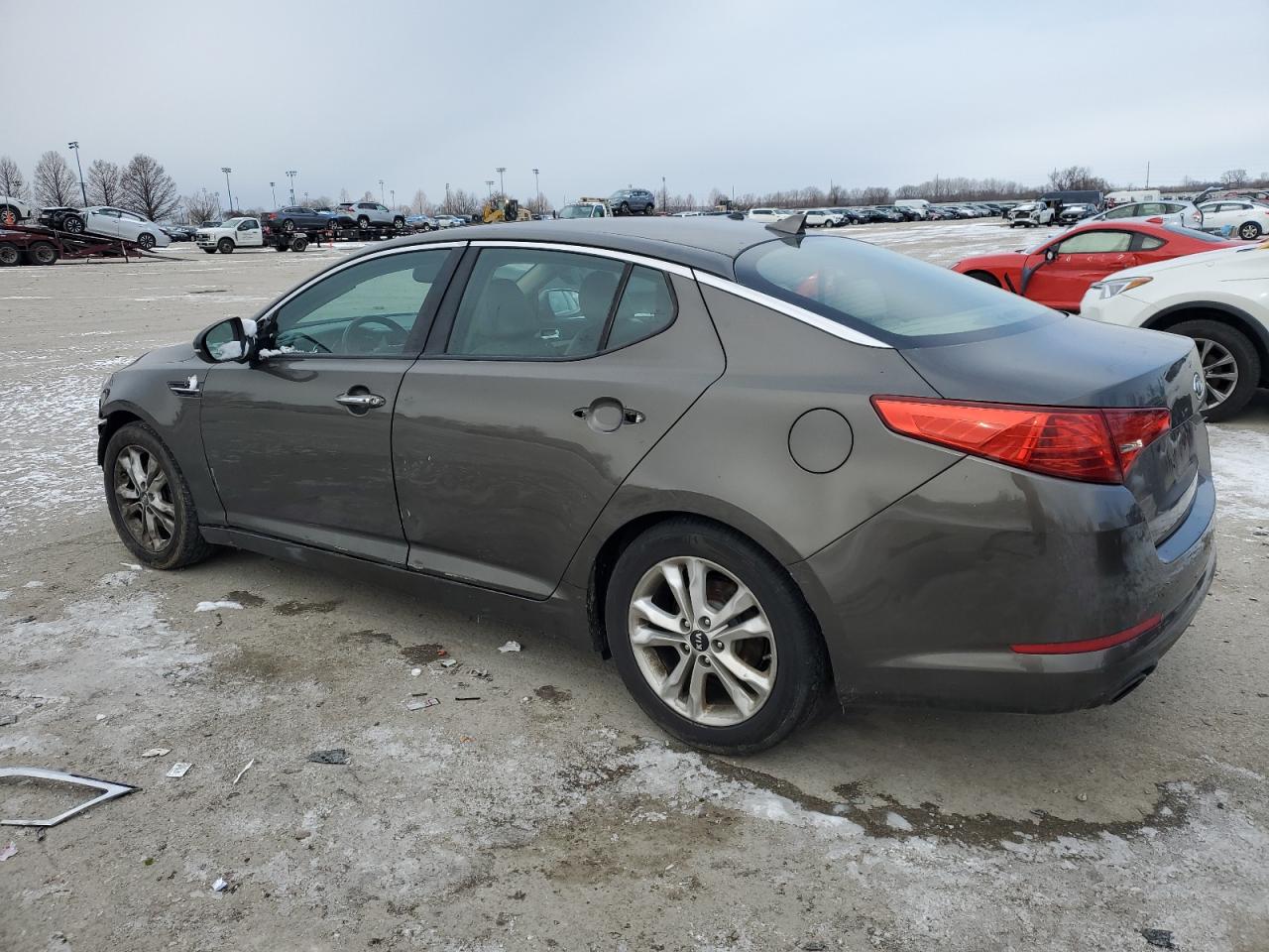 2011 Kia Optima - Image 2