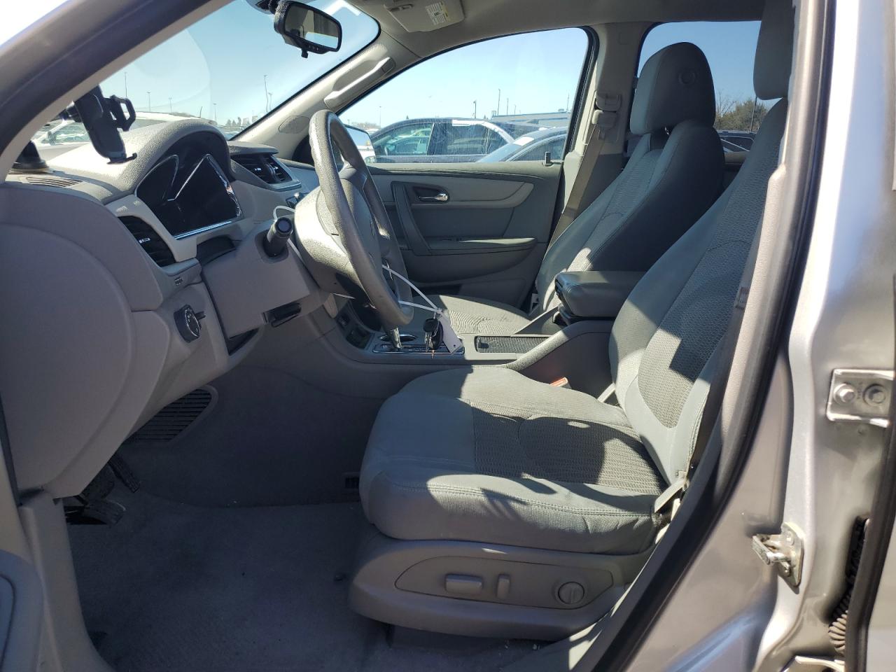 2017 Chevrolet Traverse - Image 7
