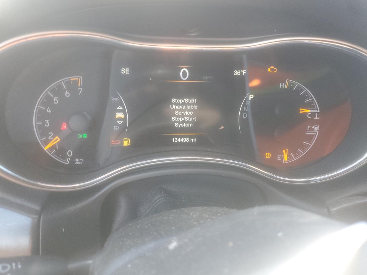 2018 Jeep Grand Cherokee - Image 9