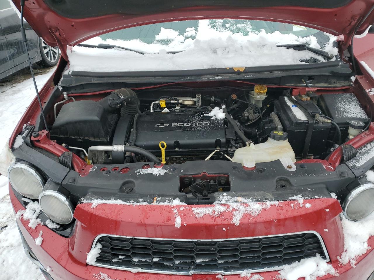 2012 Chevrolet Sonic - Image 11