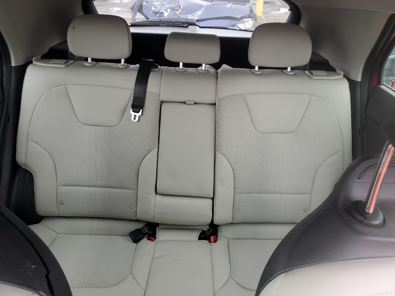 2023 Kia Niro - Image 10