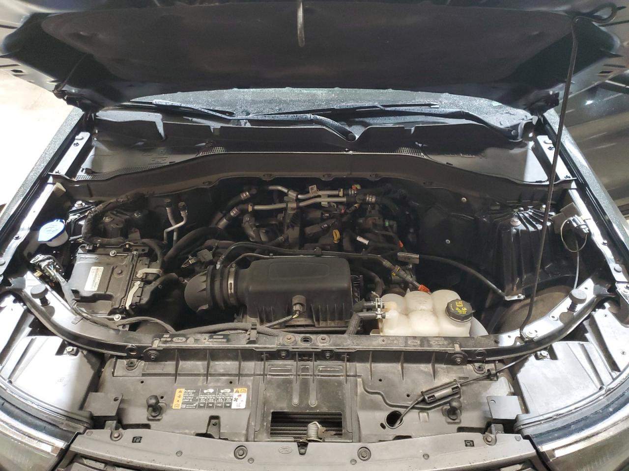 2022 Ford Explorer - Image 12