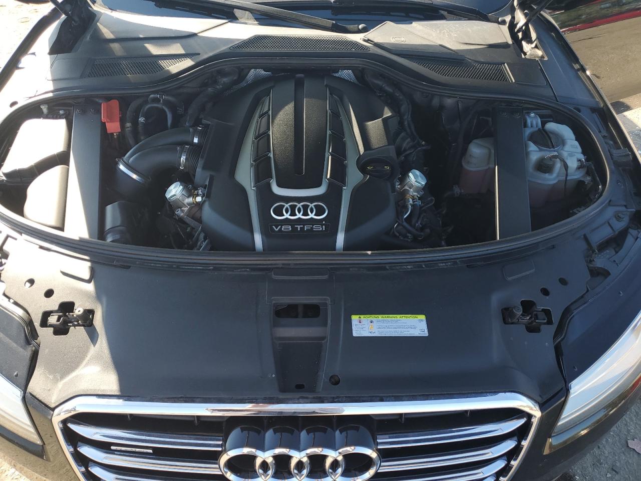 2015 Audi A8 - Image 11