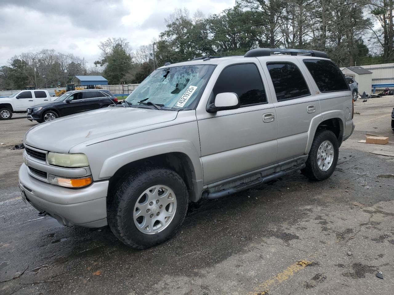 2004 Chevrolet Tahoe - Image 1