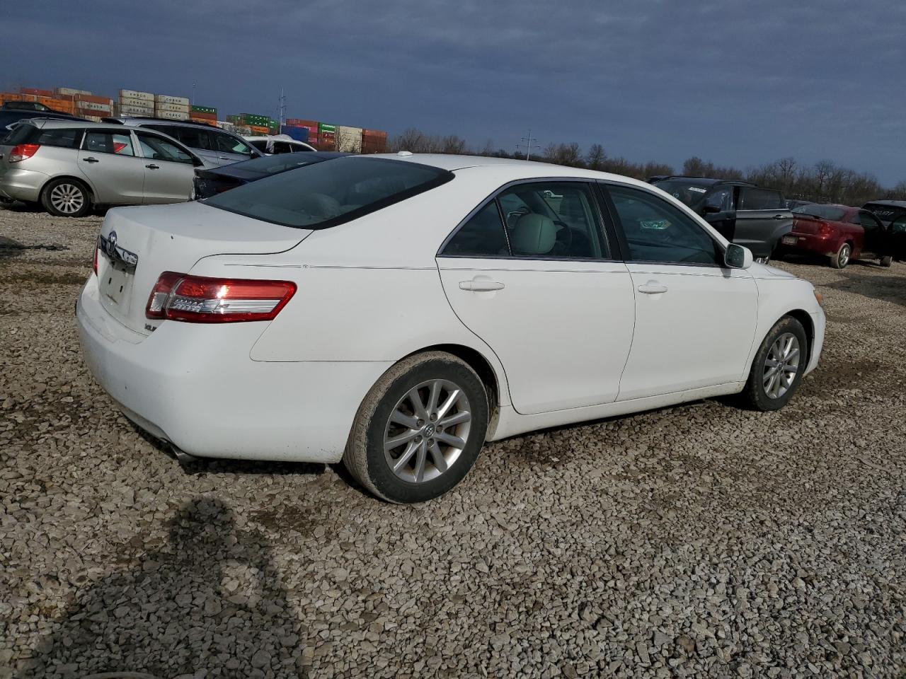 2011 Toyota Camry - Image 3