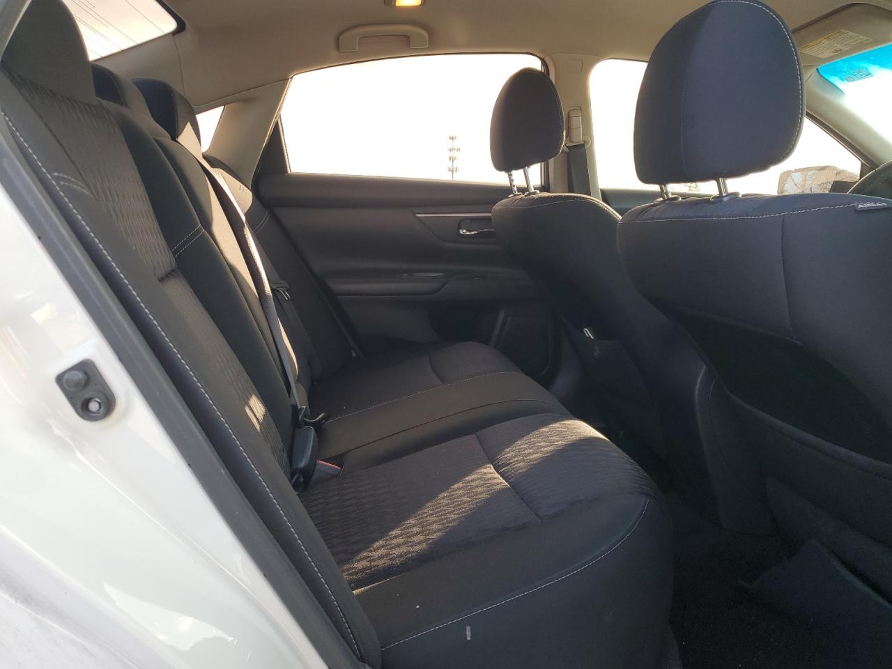 2018 Nissan Altima - Image 10