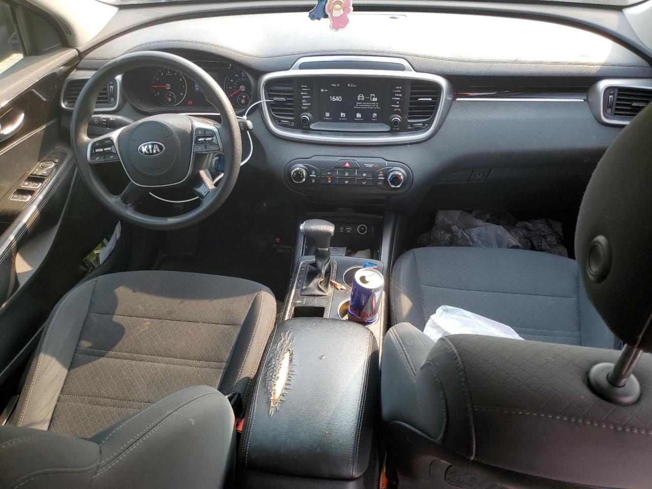 2019 Kia Sorento - Image 8