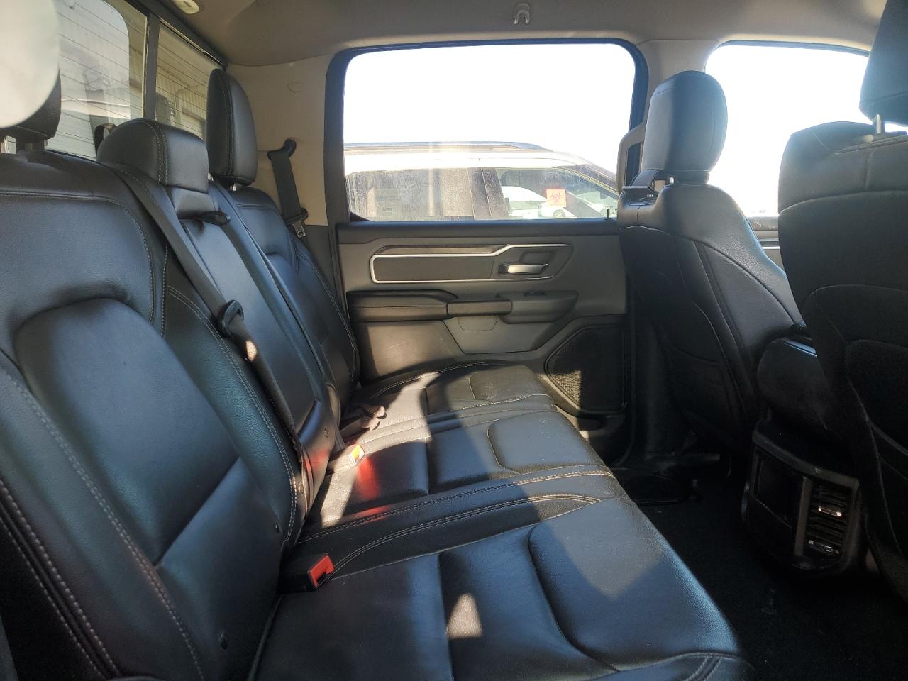 2019 RAM 1500 - Image 10