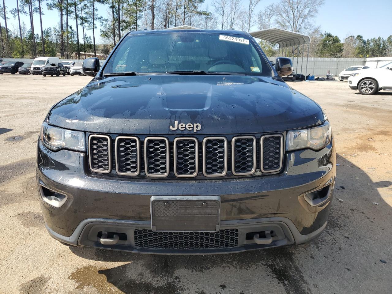 2016 Jeep Grand Cherokee - Image 5