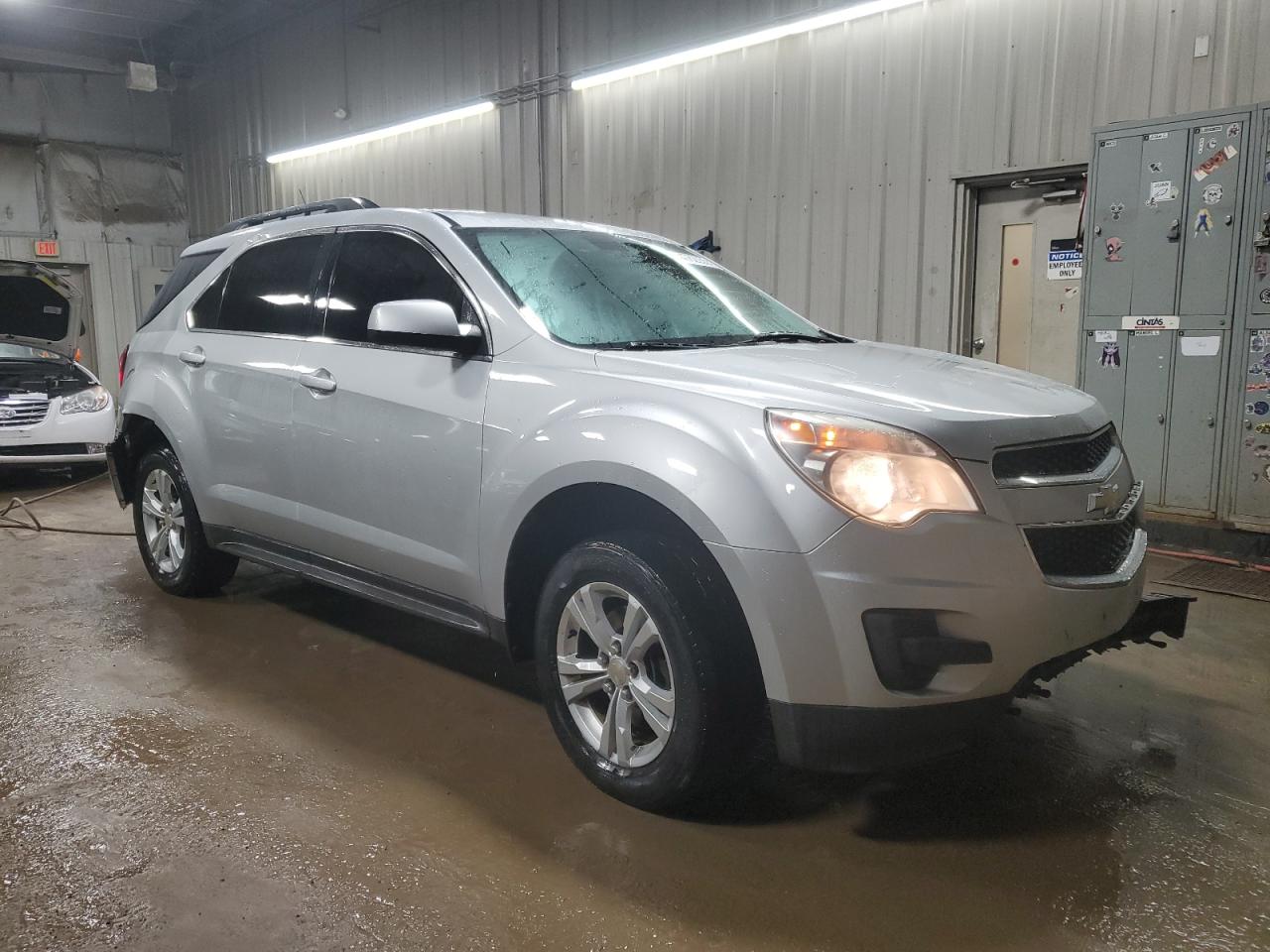 2011 Chevrolet Equinox - Image 4