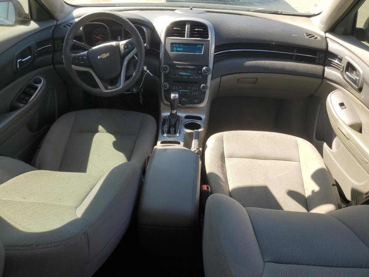 2015 Chevrolet Malibu - Image 8