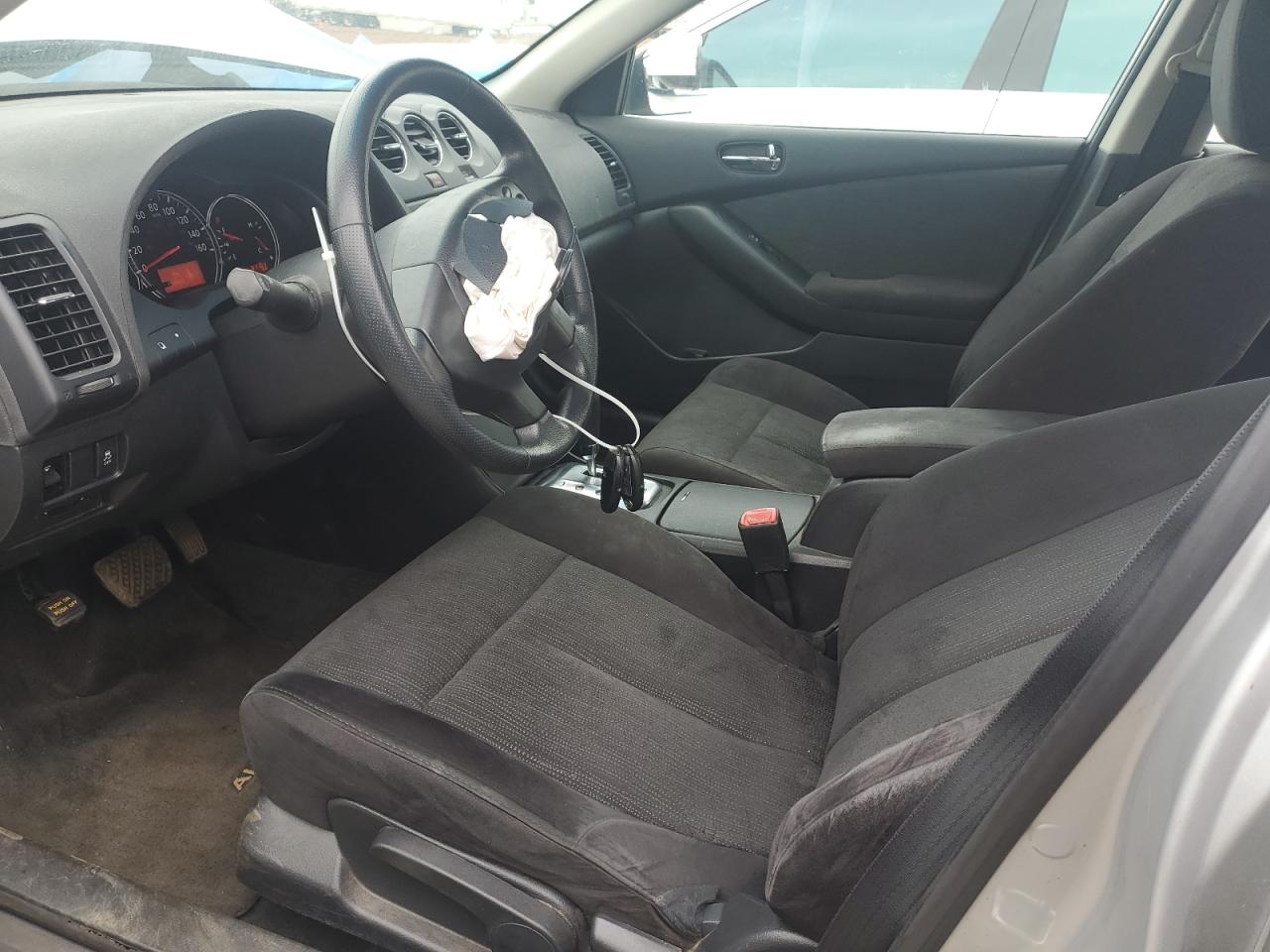 2012 Nissan Altima - Image 7