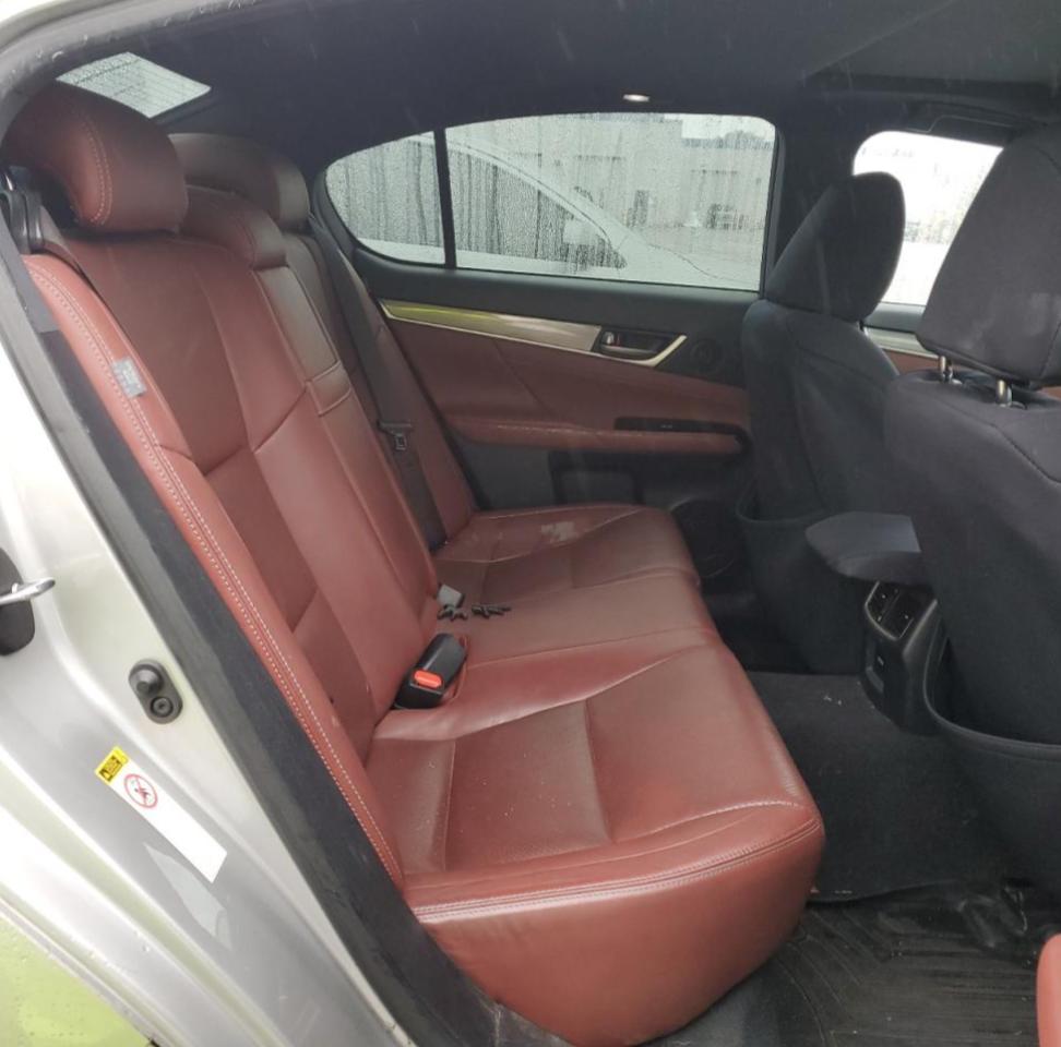 2015 Lexus GS - Image 10