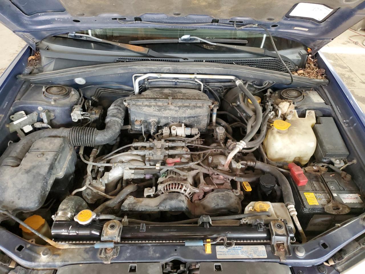 2004 Subaru Forester - Image 12