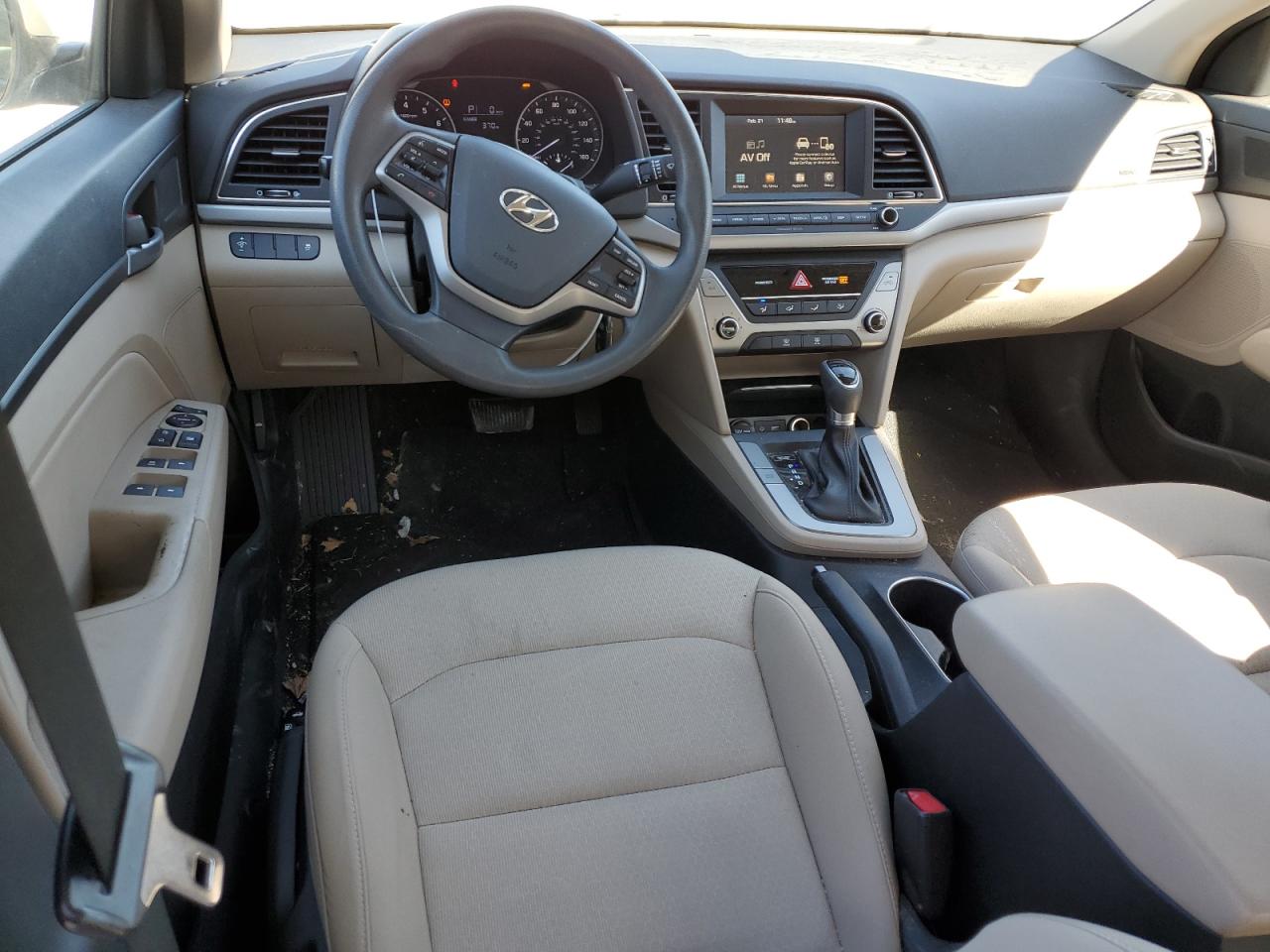 2017 Hyundai Elantra - Image 8