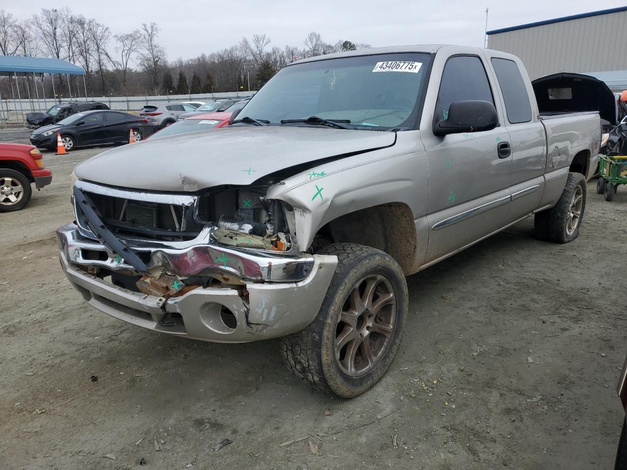 2004 GMC Sierra - Image 1