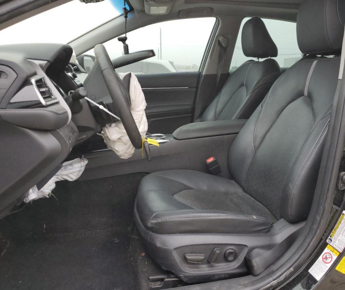 2018 Toyota Camry - Image 7