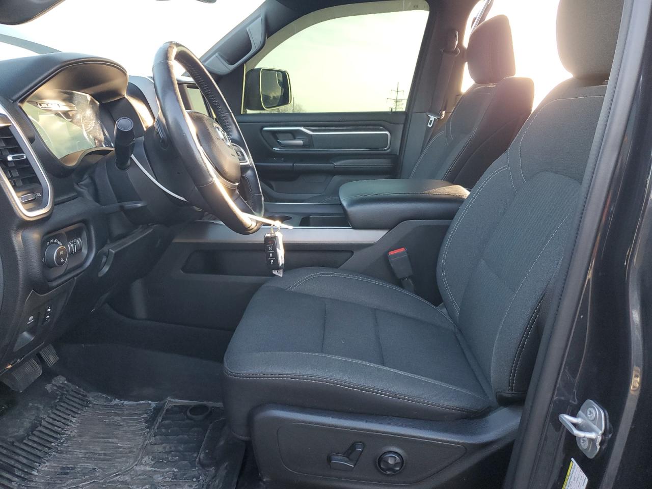 2019 RAM 1500 - Image 7