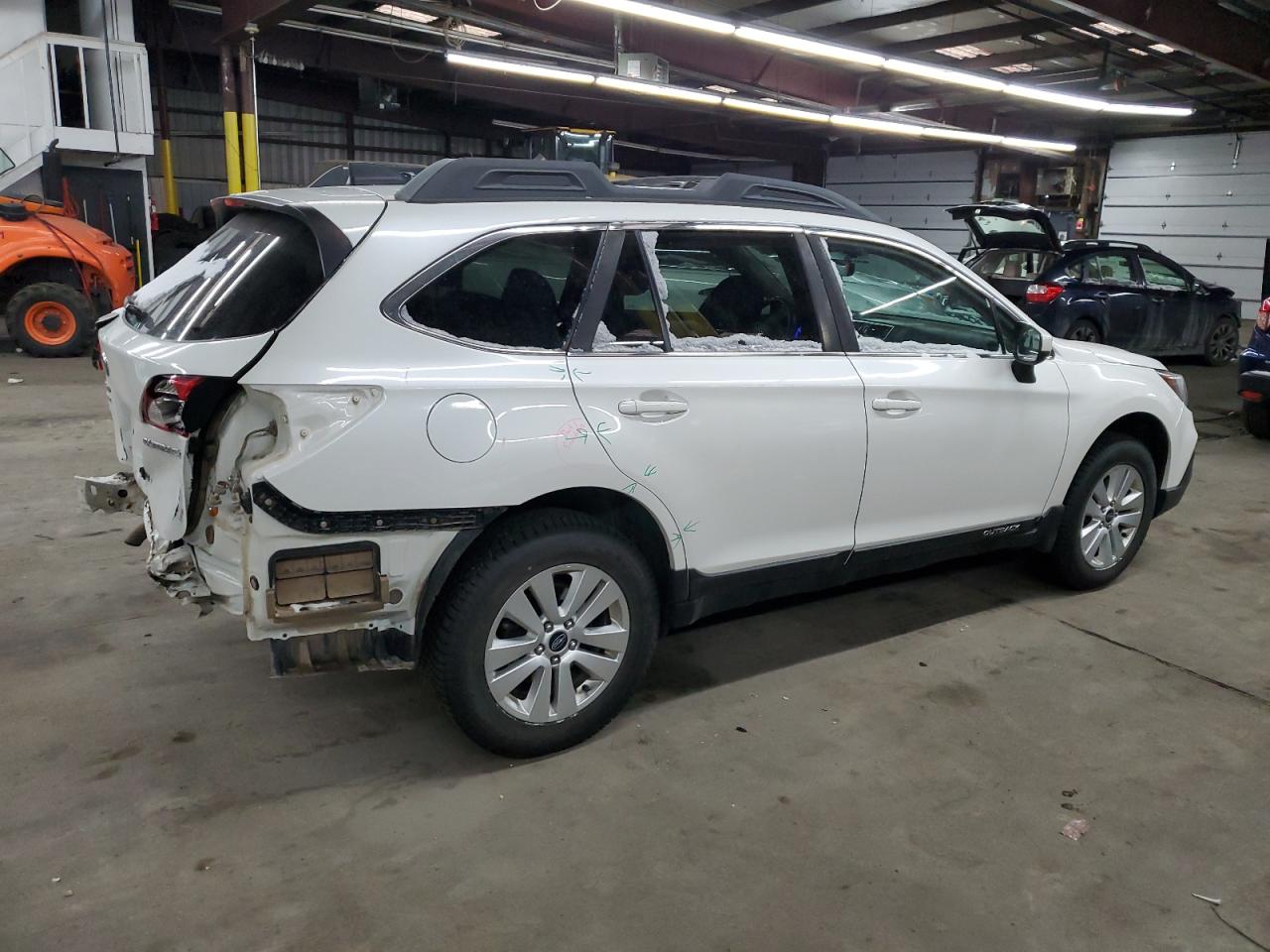 2019 Subaru Outback - Image 3