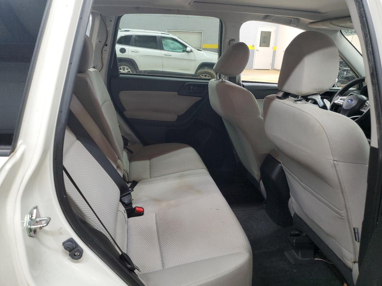2015 Subaru Forester - Image 11