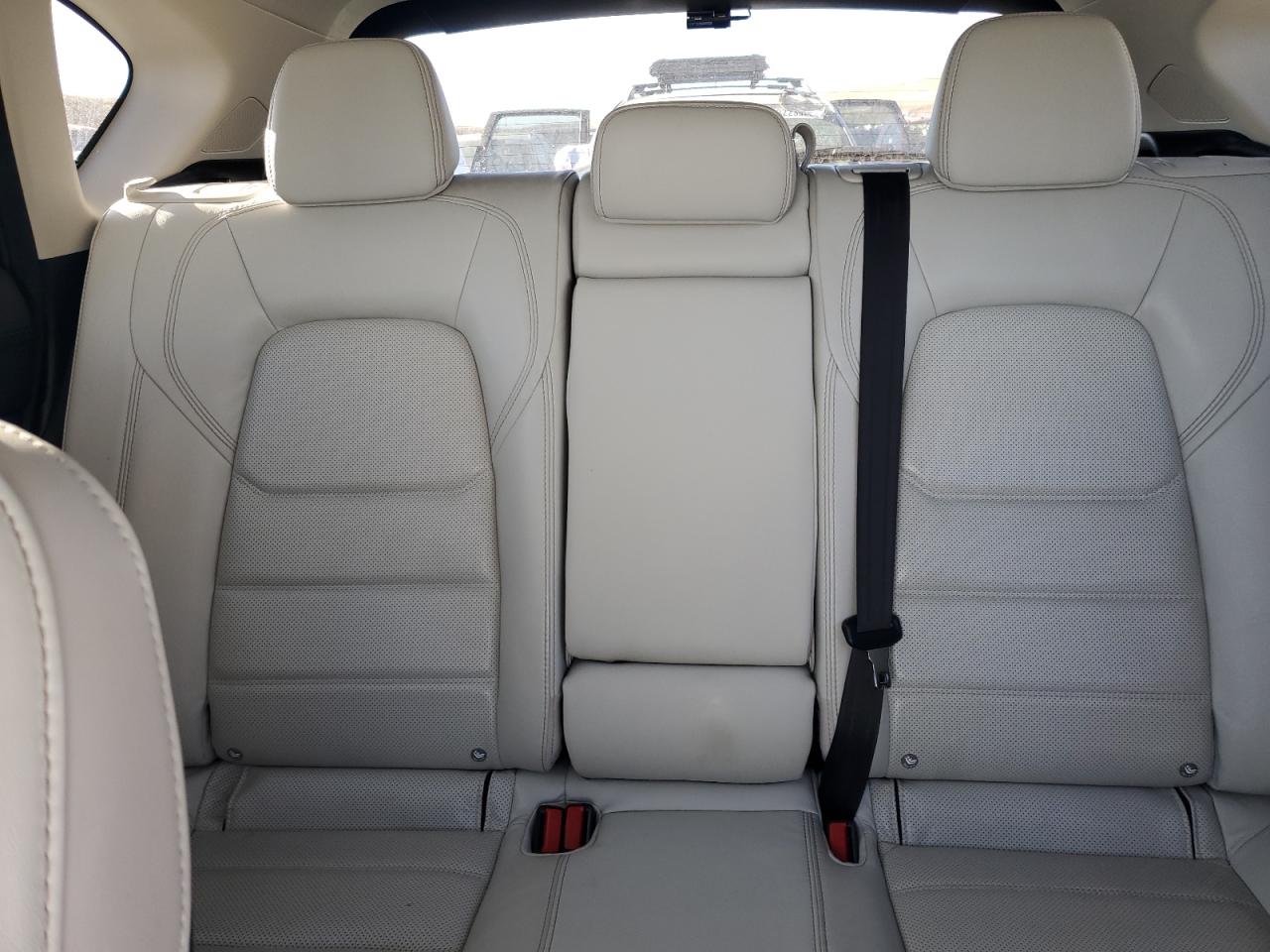 2018 Mazda CX-5 - Image 10