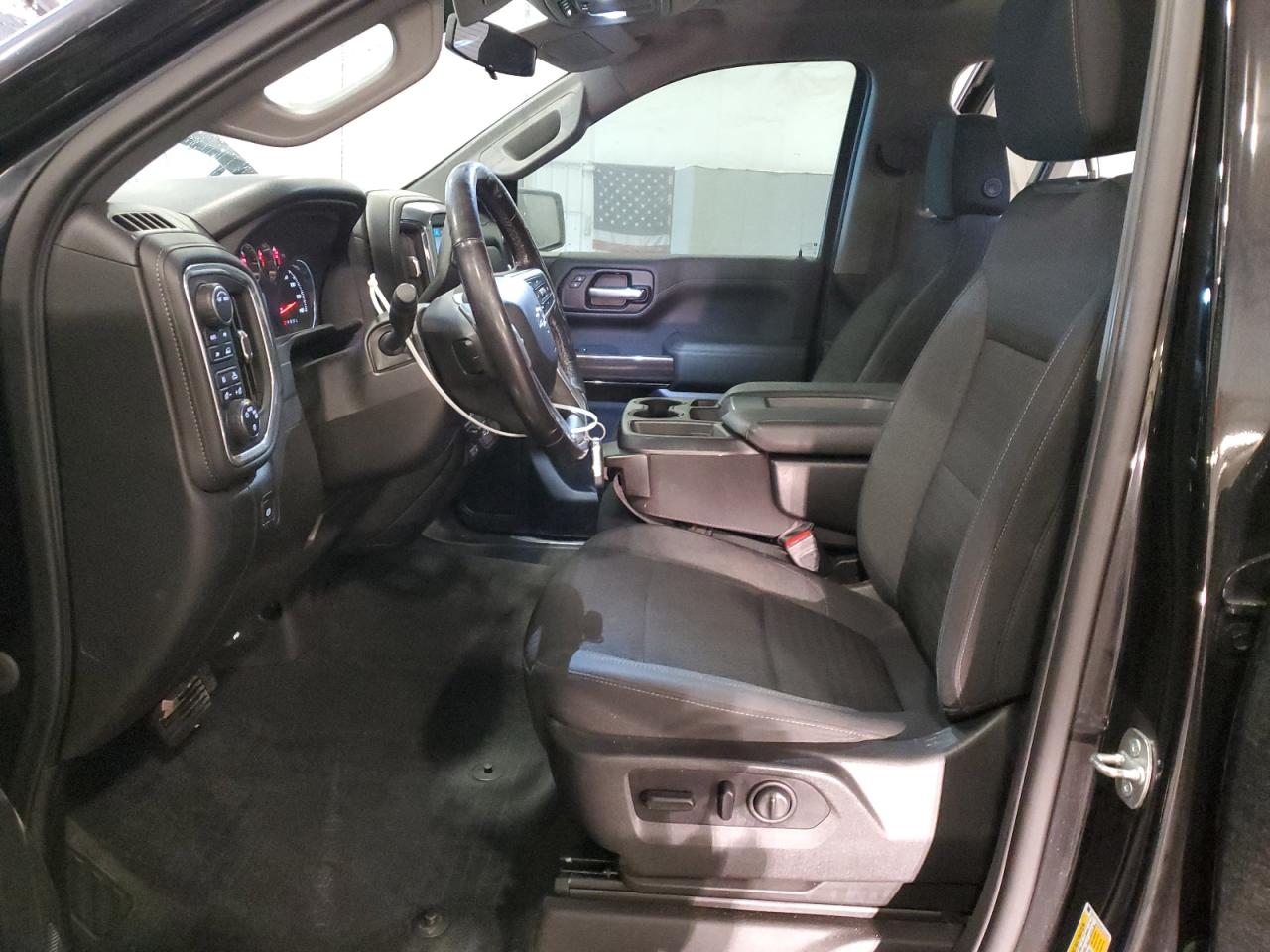 2021 Chevrolet Silverado - Image 7