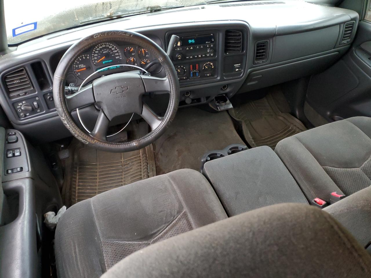 2003 Chevrolet Silverado - Image 8