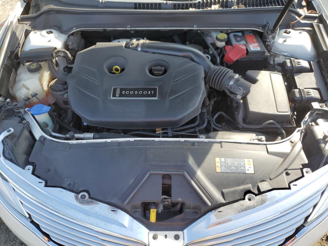 2013 Lincoln MKZ - Image 11