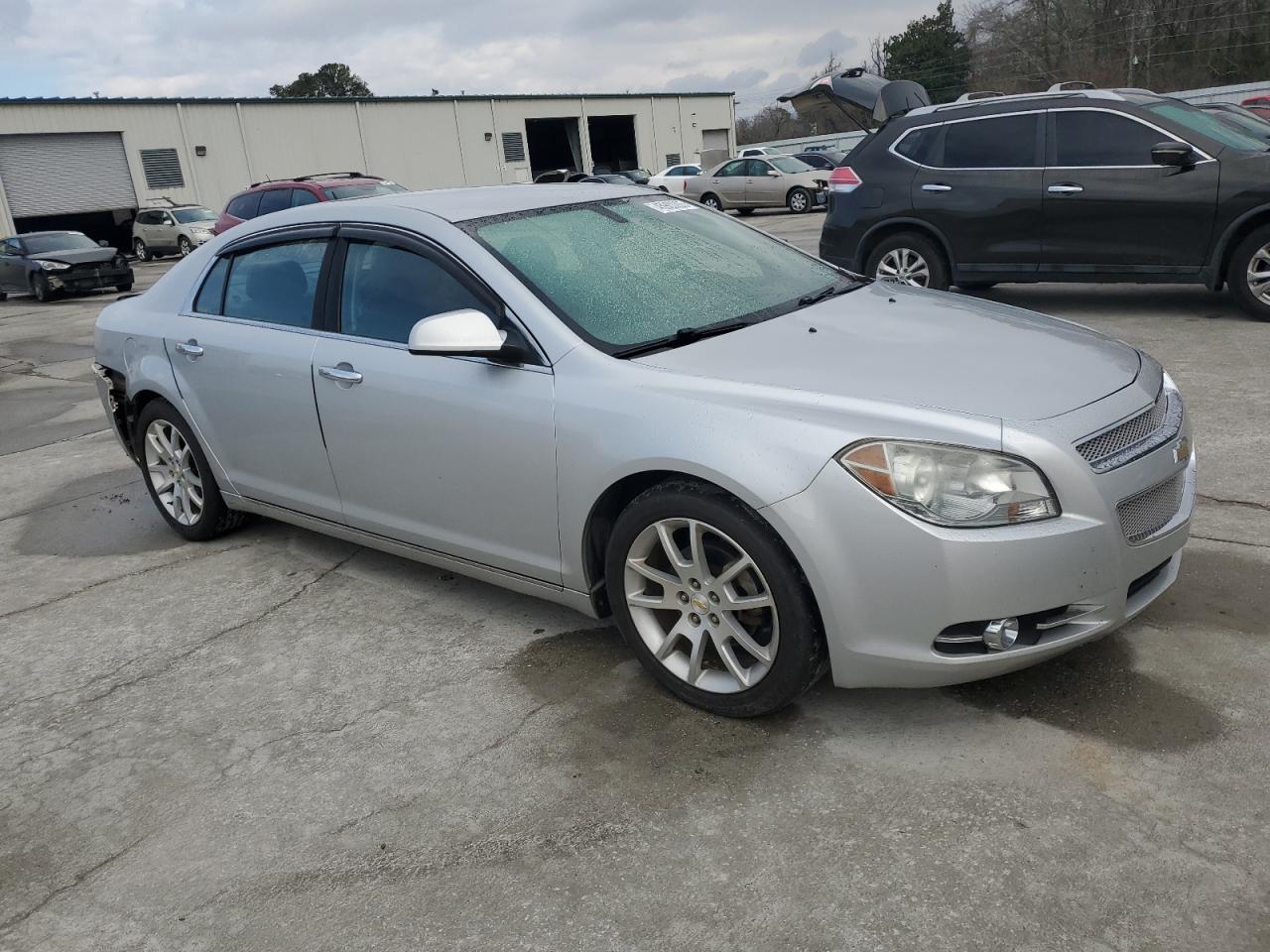 2010 Chevrolet Malibu - Image 4