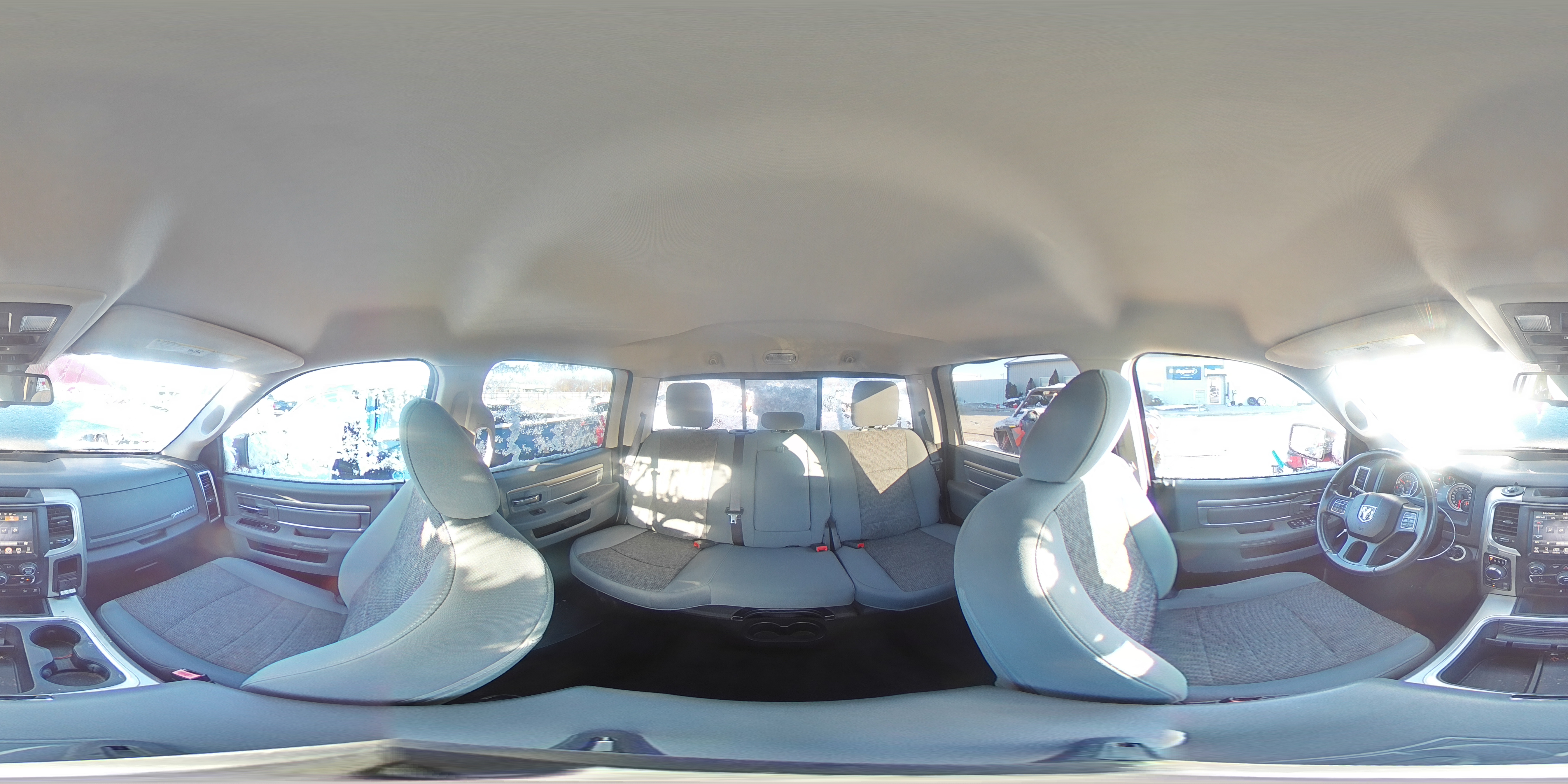2016 RAM 1500 - Image 14