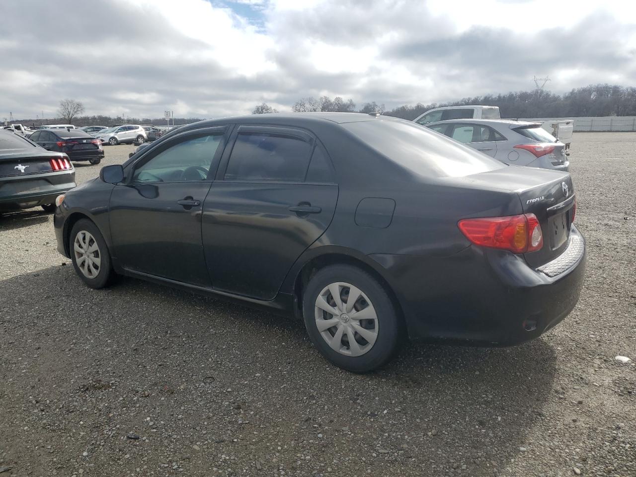 2009 Toyota Corolla - Image 2