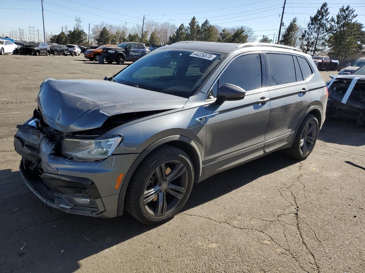 2018 Volkswagen Tiguan - Image 1