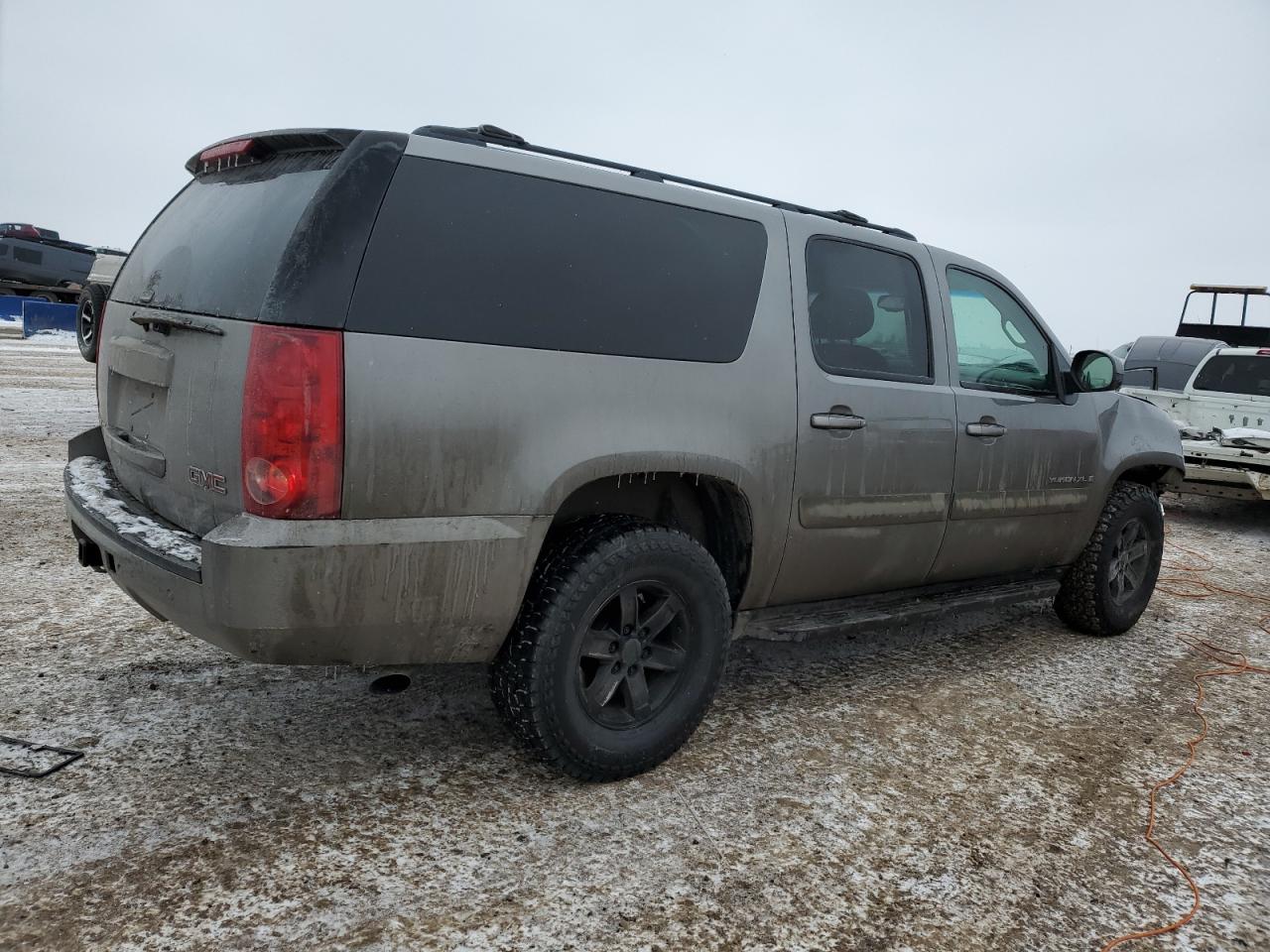 2007 GMC Yukon - Image 3