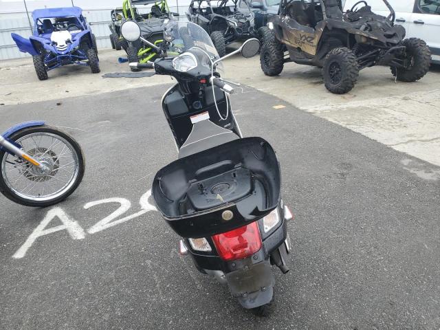 2018 VESPA SCOOTER