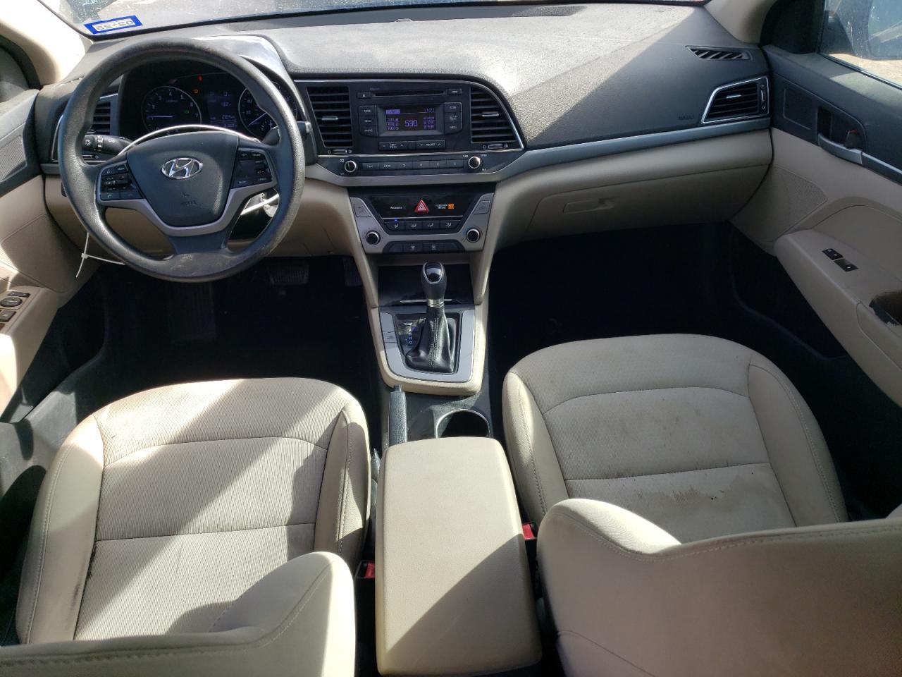 2018 Hyundai Elantra - Image 8