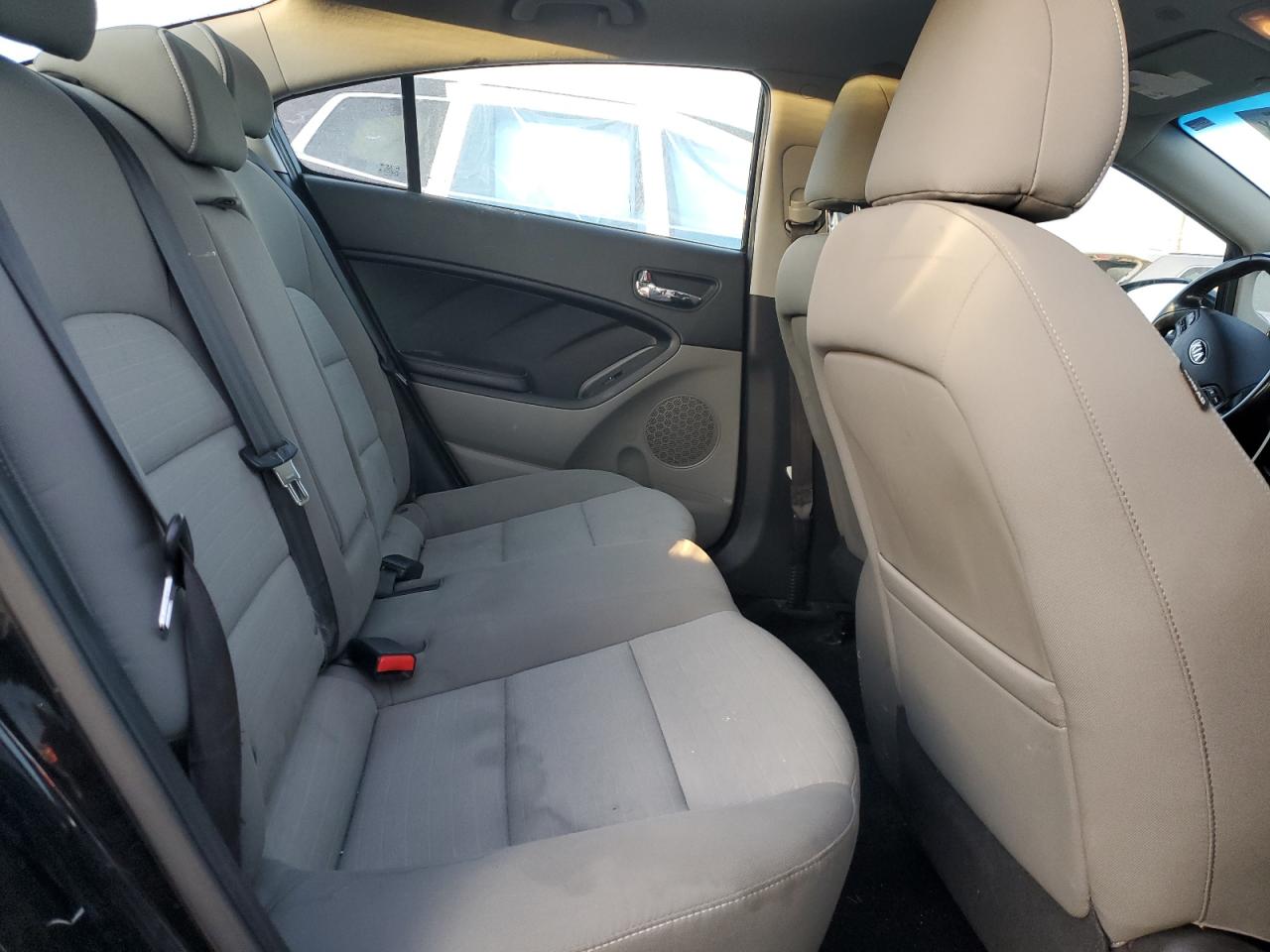 2014 Kia Forte - Image 10