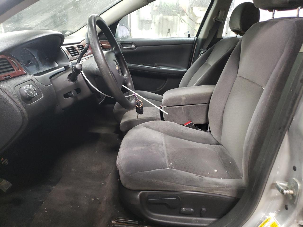 2006 Chevrolet Impala - Image 7